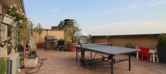 4 rooms Penthouse in Rho, Italy No. 135187 34