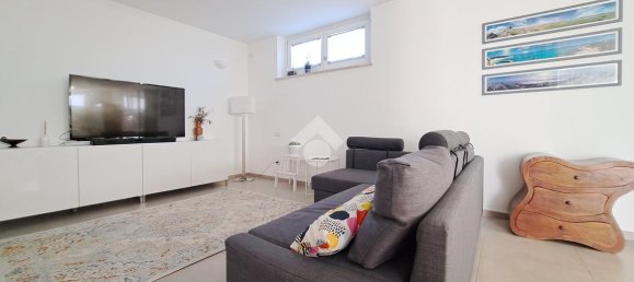 6 rooms Villa in Rome, Italy No. 6529 27