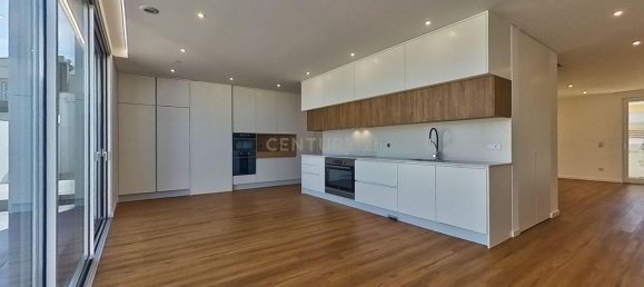 5 غرف نوم منزل في Torres Vedras, Portugal رقم 136403 9