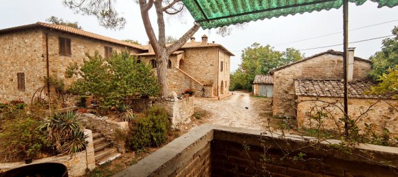 1400m² Building in Sovicille, Italy No. 223418 8