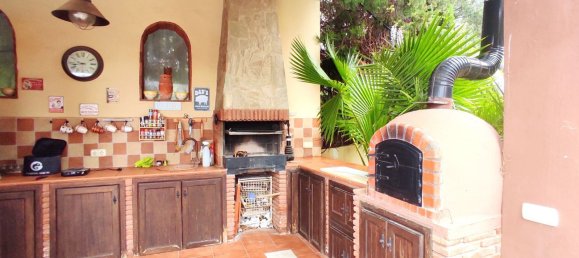 Villa de 4 dormitorios en Alhaurín el Grande, Spain No. 134592 3