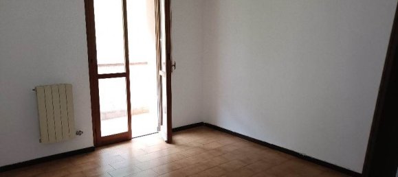 3-Zimmer Wohnung in Asso, Italy, Nr. 174644 4
