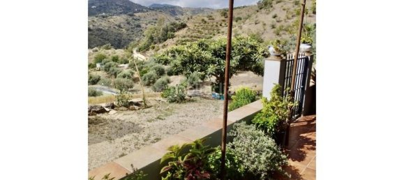 4 bedrooms House in Comares, Spain No. 144837 5