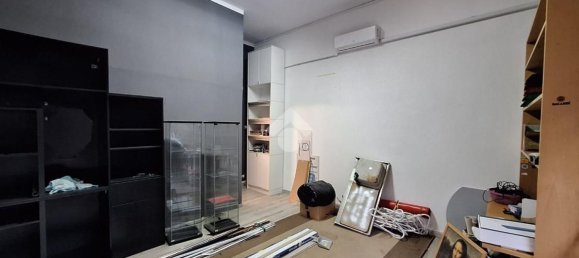 مرآب في Genoa, Italy 26متر مربع رقم 159841 2