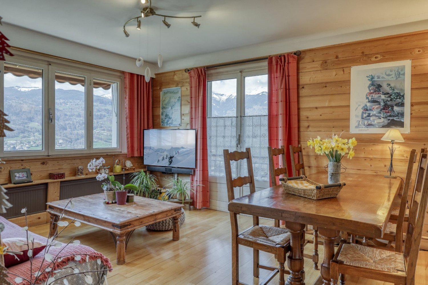 5 bedrooms Commercial property in Saint-Gervais-les-Bains, France No. 491