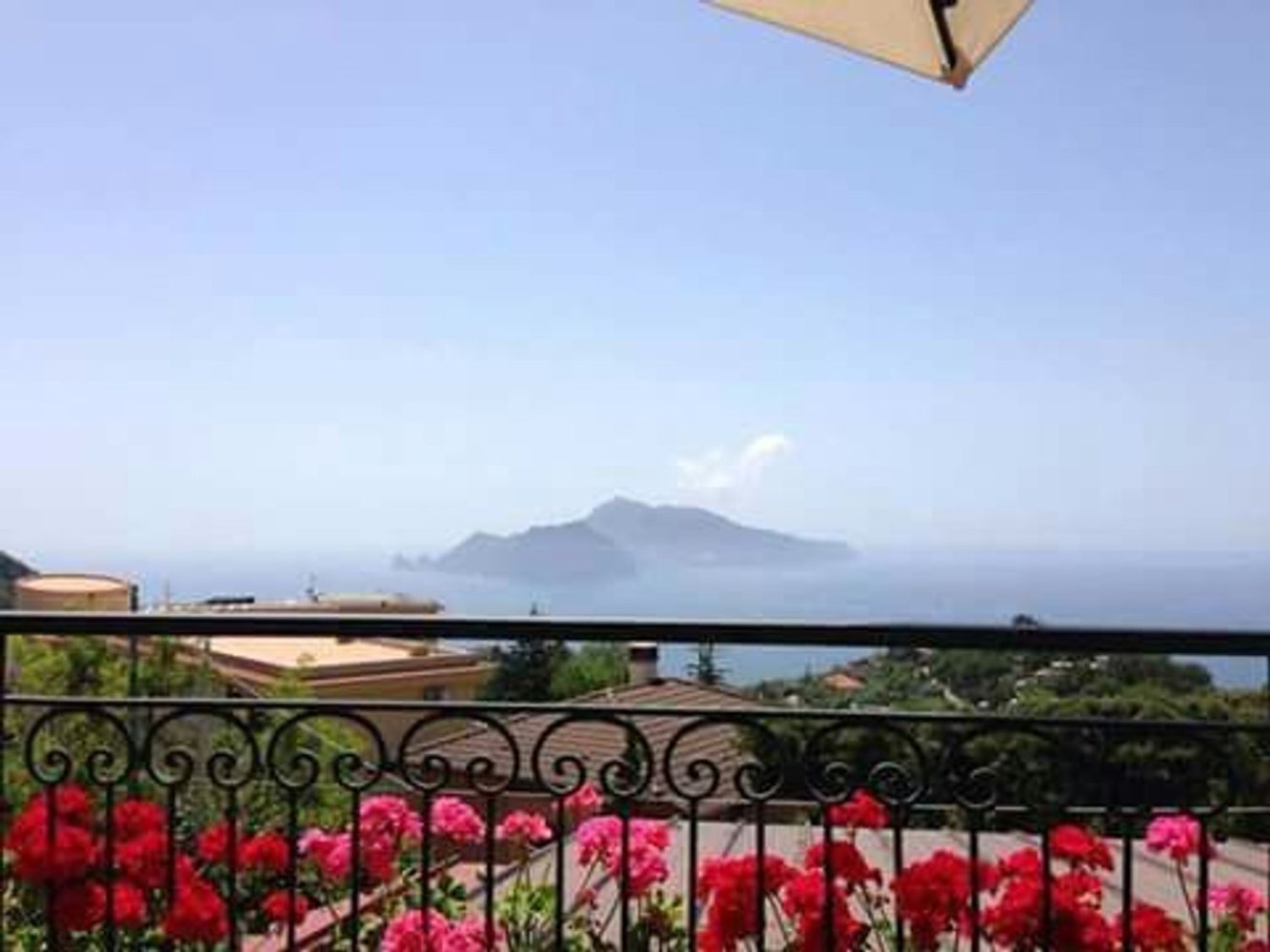 3 rooms Apartment in Massa Lubrense, Italy No. 151930