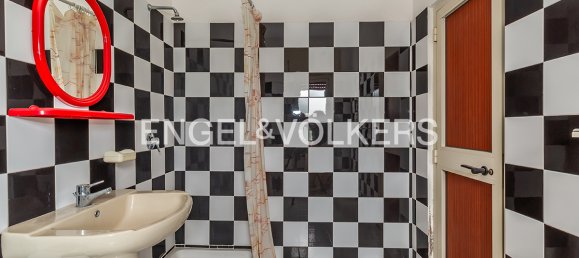 31 bedroom Building in Lariano, Italy No. 134229 8