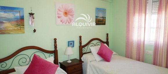 5 Schlafzimmer Haus in Almonte, Spain, Nr. 101189 36