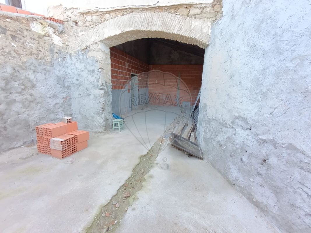 2 bedrooms House in Sobral de Monte Agraco, Portugal No. 53716