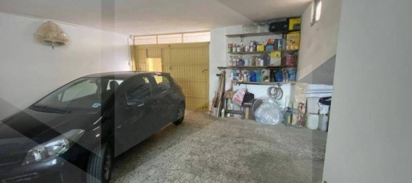 50m² Garage in Bari, Italy No. 24126 7
