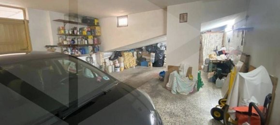 50m² Garage in Bari, Italy No. 24126 9