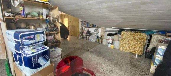 50m² Garage in Bari, Italy No. 24126 4