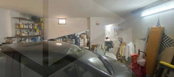 50m² Garage in Bari, Italy No. 24126 10