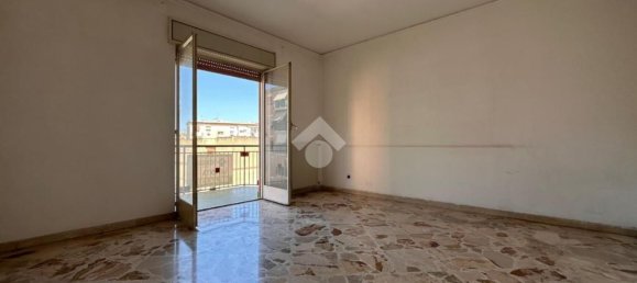 4 rooms Apartment in Palermo, Italy No. 285151 6
