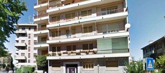 4-salle Appartement à Varese, Italy No. 202205 18