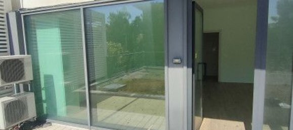 90m² Commercial property in Capannori, Italy No. 274755 36