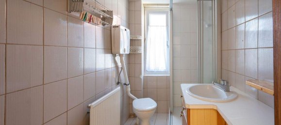 3-salle Appartement à Horsching, Austria No. 237747 7