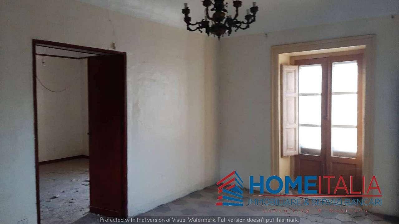 4-Zimmer Haus in Palermo, Italy, Nr. 147617