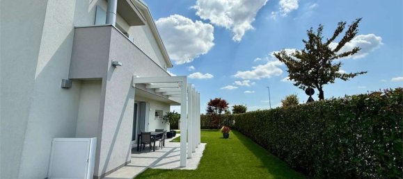 4 rooms House in Trevignano, Italy No. 288625 6