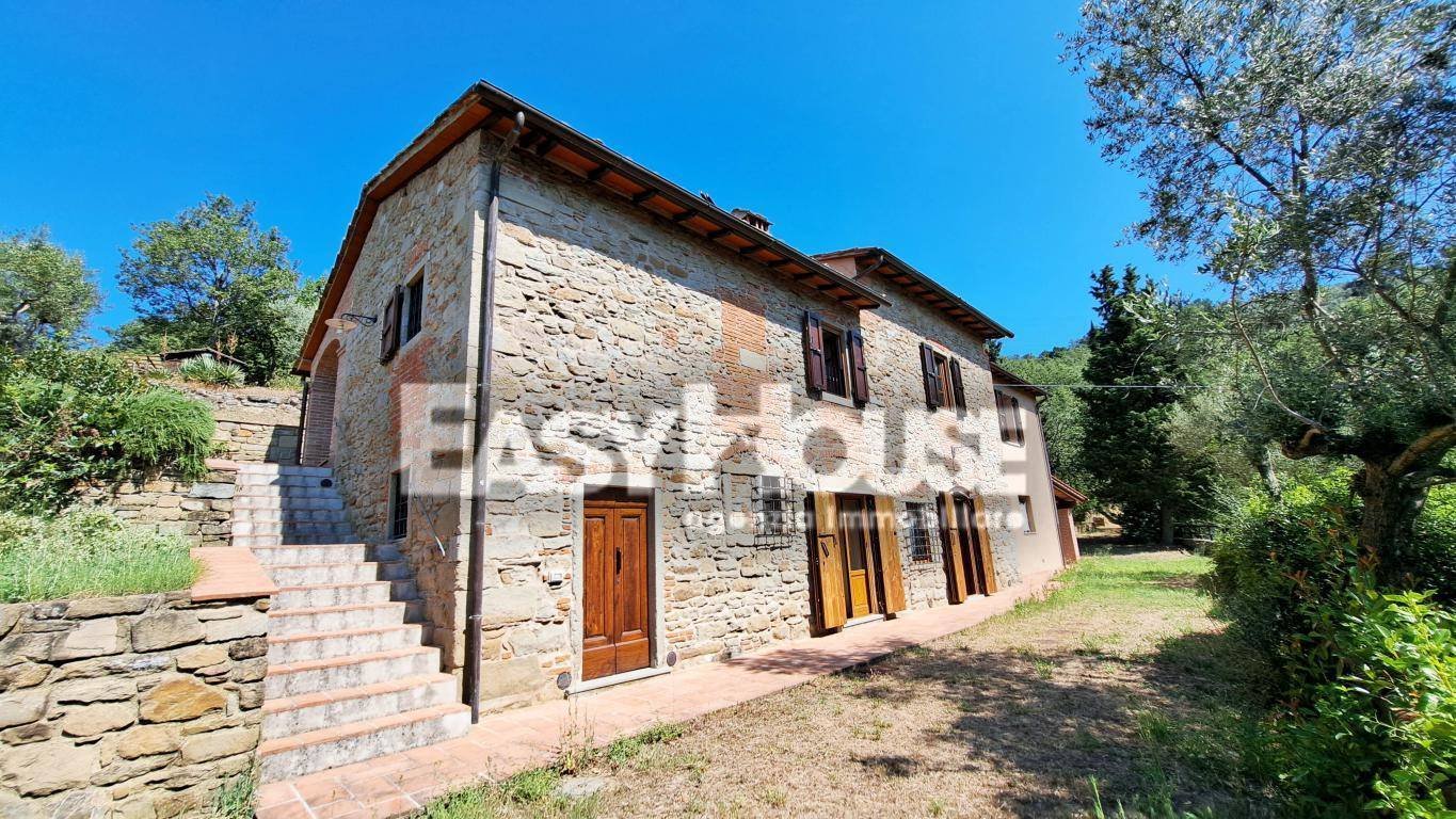 2 bedrooms House in Castelfranco Piandiscò, Italy No. 172204