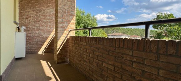 3-salle Appartement à Torrile, Italy No. 285679 6