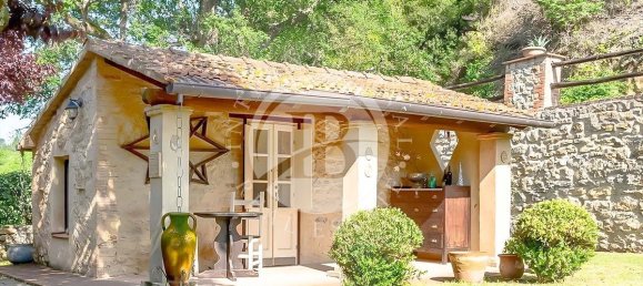 8 غرف نوم منزل في Volterra, Italy رقم 93120 12