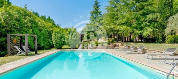 8 غرف نوم منزل في Volterra, Italy رقم 93120 2