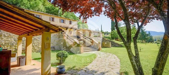 8 غرف نوم منزل في Volterra, Italy رقم 93120 9