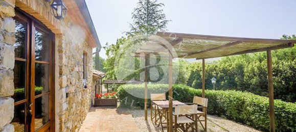 8 غرف نوم منزل في Volterra, Italy رقم 93120 10