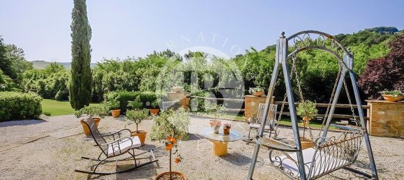 8 غرف نوم منزل في Volterra, Italy رقم 93120 13