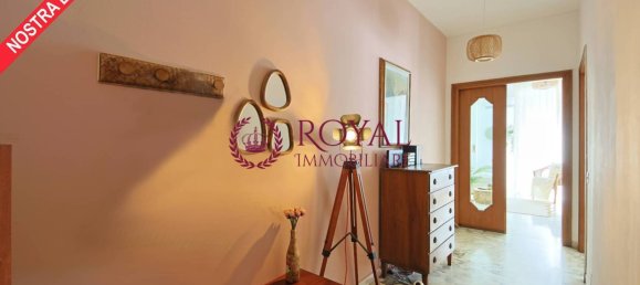 2 bedrooms Apartment in Livorno, Italy No. 278971 6