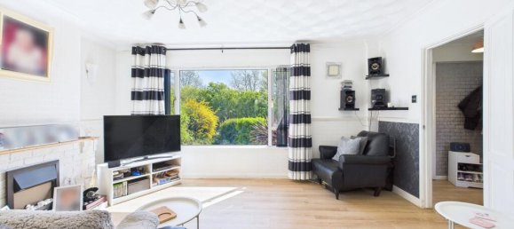 3 bedrooms House in Sheerness, United Kingdom No. 13849 6