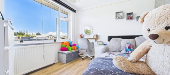 3 bedrooms House in Sheerness, United Kingdom No. 13849 19