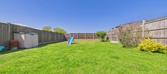 3 bedrooms House in Sheerness, United Kingdom No. 13849 4