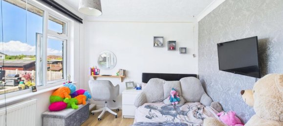 3 bedrooms House in Sheerness, United Kingdom No. 13849 20