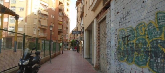 97m² Commercial property in Molina de Segura, Spain No. 63092 7