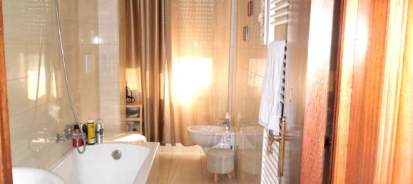 3 rooms Apartment in Bari, Italy No. 104546 23