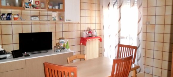 3 rooms Apartment in Bari, Italy No. 104546 12