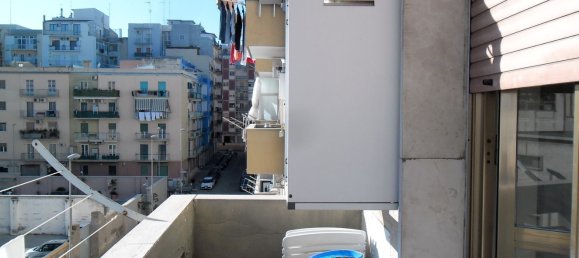 3 rooms Apartment in Bari, Italy No. 104546 28