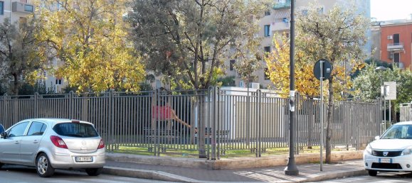 3 rooms Apartment in Bari, Italy No. 104546 4