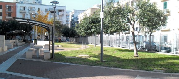 3 rooms Apartment in Bari, Italy No. 104546 6