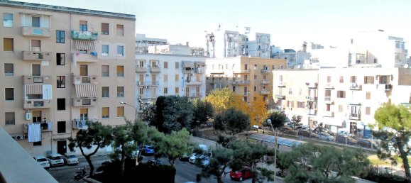 3 rooms Apartment in Bari, Italy No. 104546 24