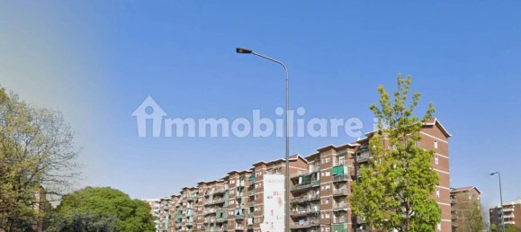 2 bedrooms Apartment in Milan, Italy No. 340282 2