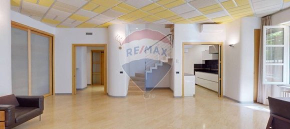 3 غرف نوم شقة في Milan, Italy رقم 246563 7