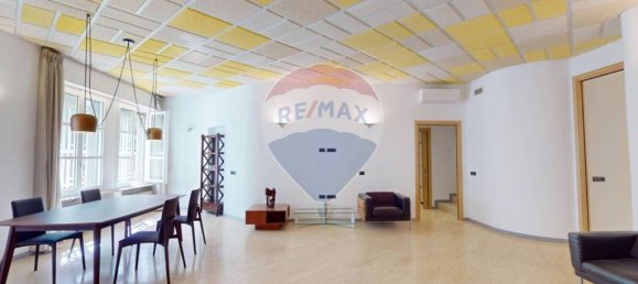 3 غرف نوم شقة في Milan, Italy رقم 246563 15