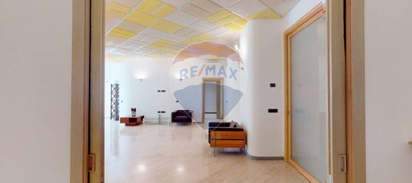 3 غرف نوم شقة في Milan, Italy رقم 246563 12