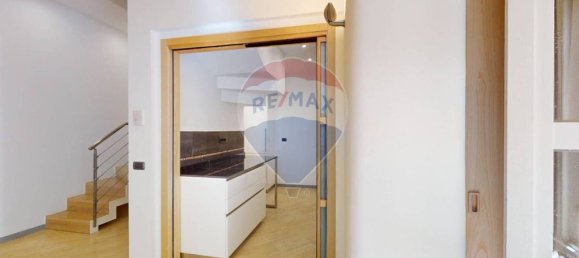 3 غرف نوم شقة في Milan, Italy رقم 246563 18