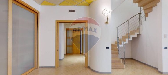 3 غرف نوم شقة في Milan, Italy رقم 246563 8