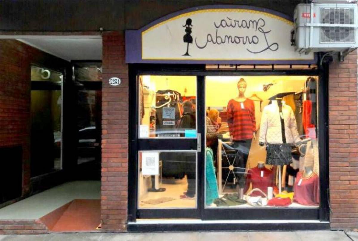 21m² Office in Vicente Lopez, Argentina No. 26310