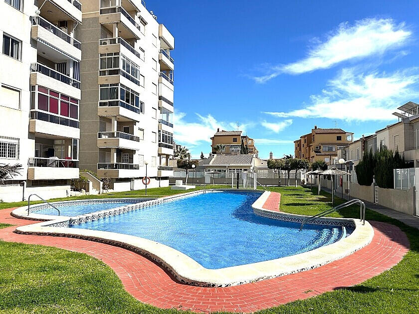 Apartamento T3 em Torrevieja, Spain N.º 186548